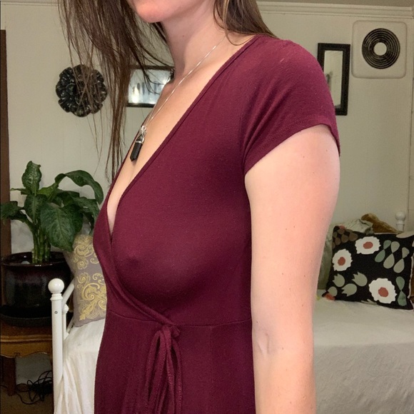💛 TMG New York maroon faux wrap mini dress - Picture 5 of 8